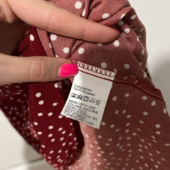 Dress - Picture 6 of 6